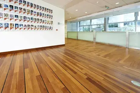 pose et rénovation parquet massif à Plogonnec - image 3