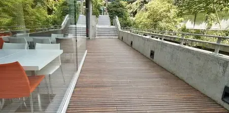 pose et rénovation parquet massif à Plogonnec - image 4