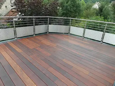 pose et rénovation parquet massif à Pont-l'Abbé - image 2