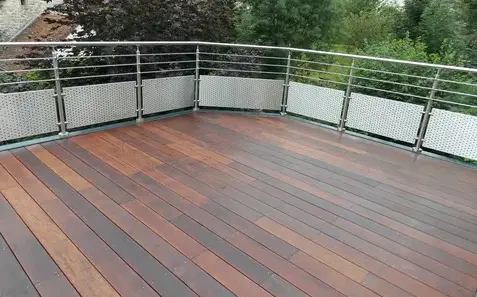 rénovation d'escaliers en bois à Douarnenez - image 4